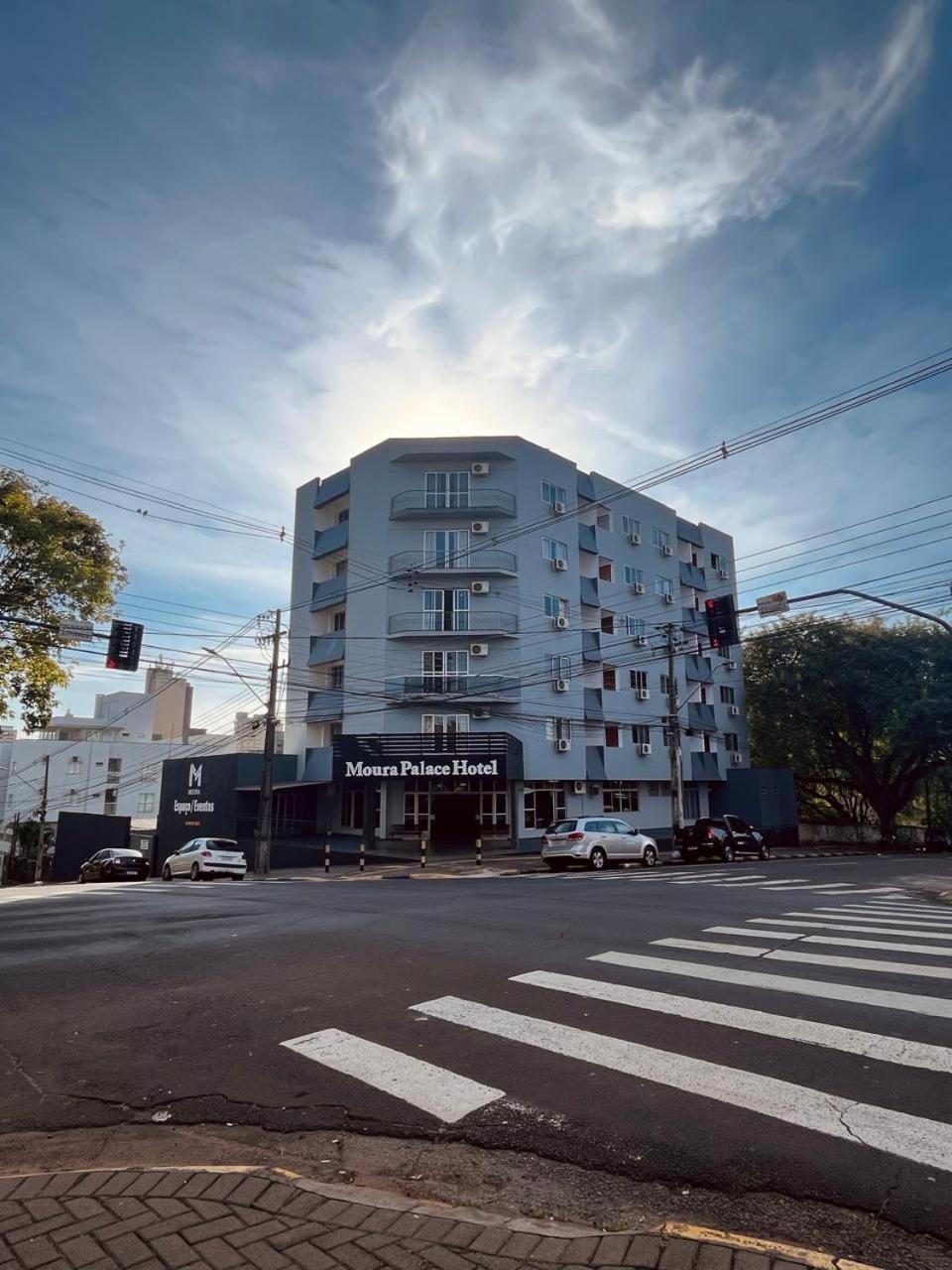 Moura Palace 3* 福斯的伊瓜苏